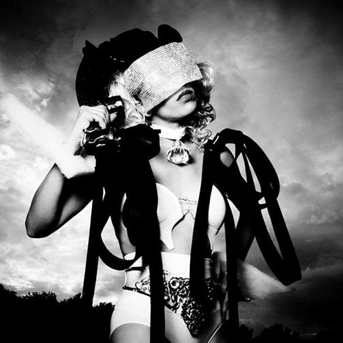 De Lady Gaga Tribute